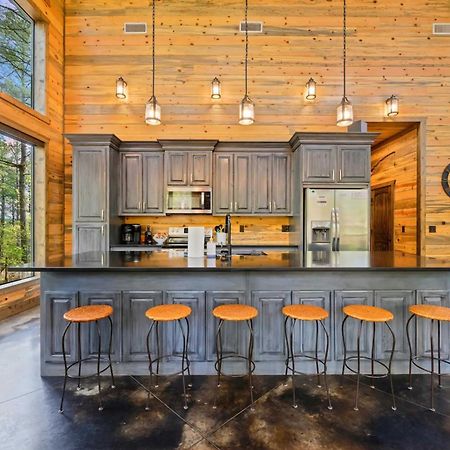 Luxury Cabin In The Woods With Hot Tub And Yard Games! Broken Bow Exterior photo