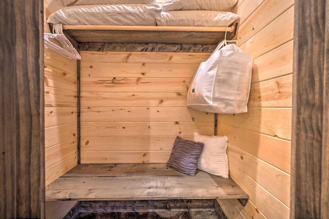 Luxury Cabin In The Woods With Hot Tub And Yard Games! Broken Bow Exterior photo
