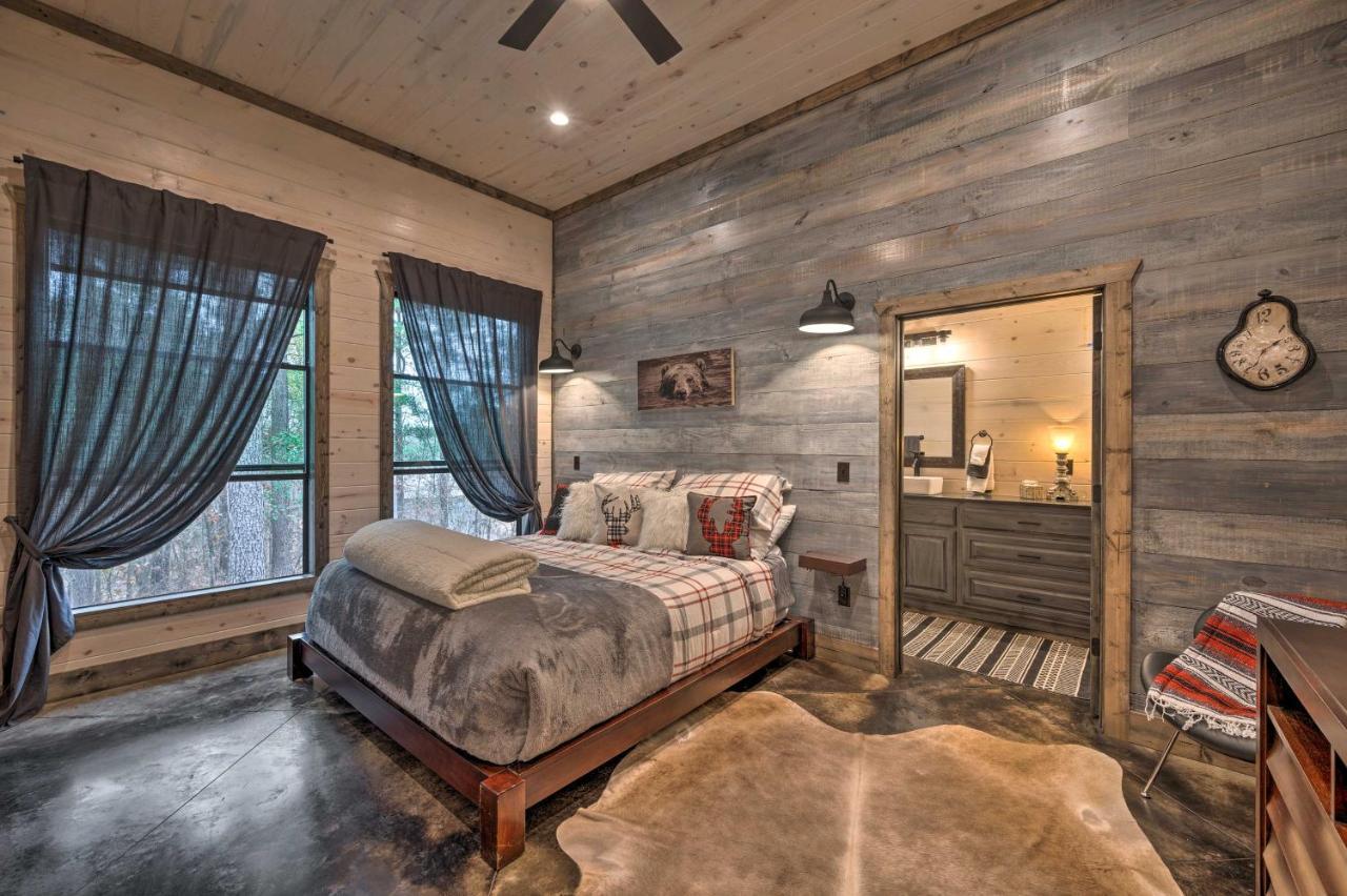 Luxury Cabin In The Woods With Hot Tub And Yard Games! Broken Bow Exterior photo